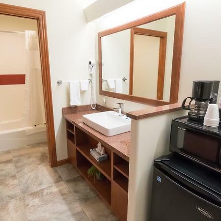 Shepherd Mountain Inn & Suites Pilot Knob Ngoại thất bức ảnh