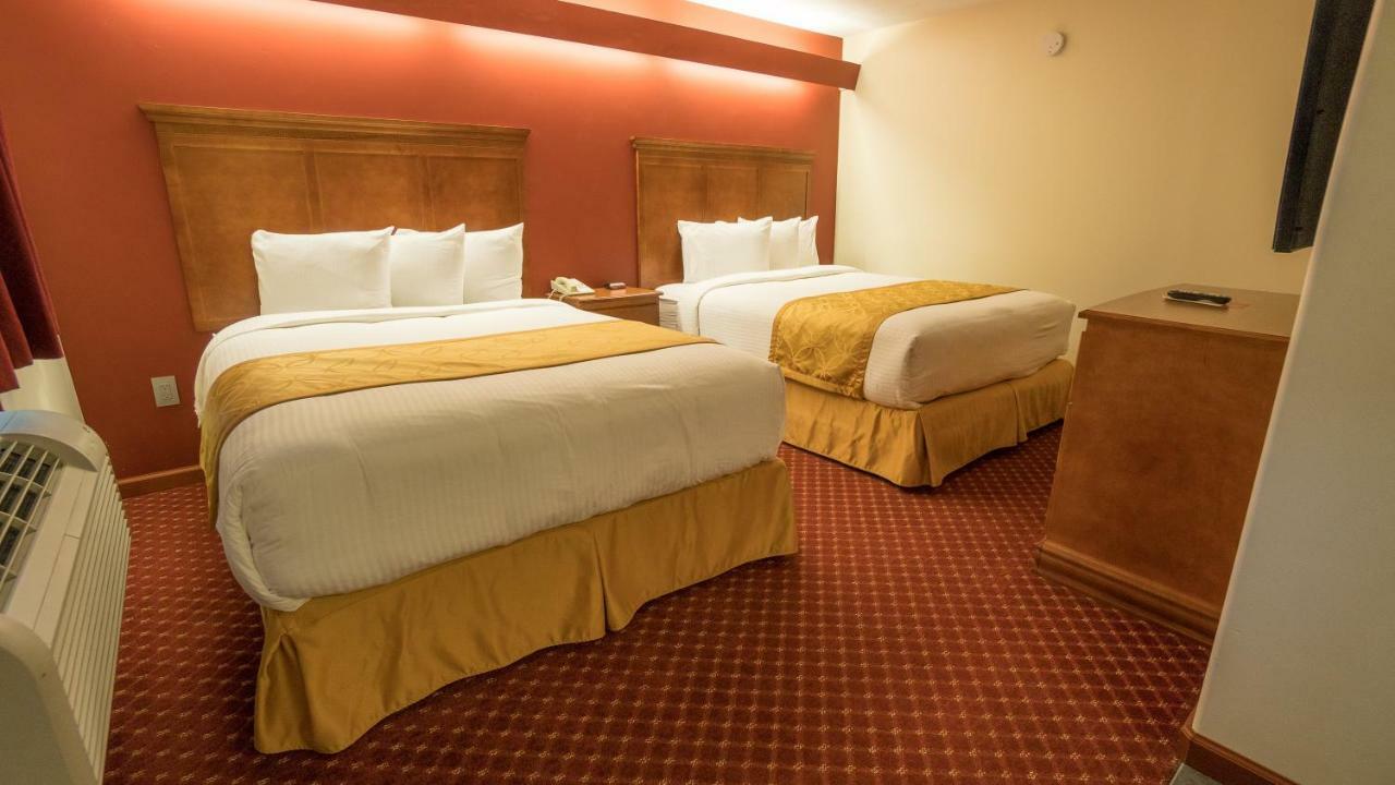 Shepherd Mountain Inn & Suites Pilot Knob Ngoại thất bức ảnh