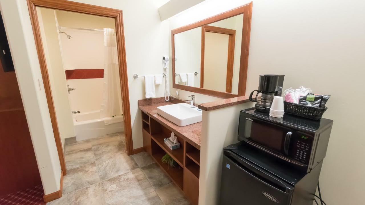 Shepherd Mountain Inn & Suites Pilot Knob Ngoại thất bức ảnh