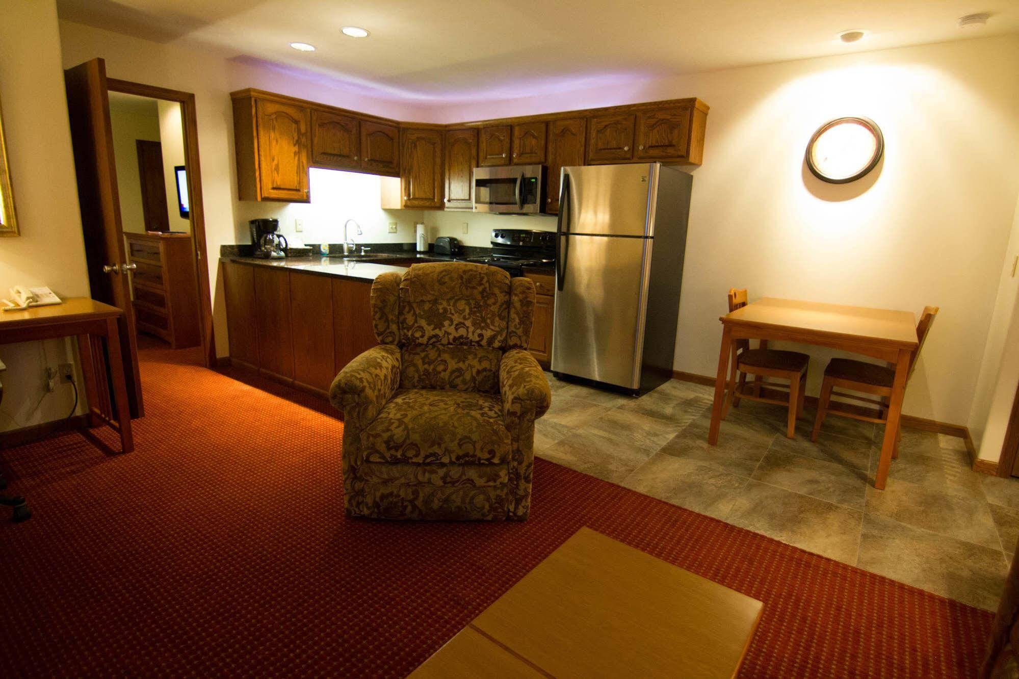 Shepherd Mountain Inn & Suites Pilot Knob Ngoại thất bức ảnh