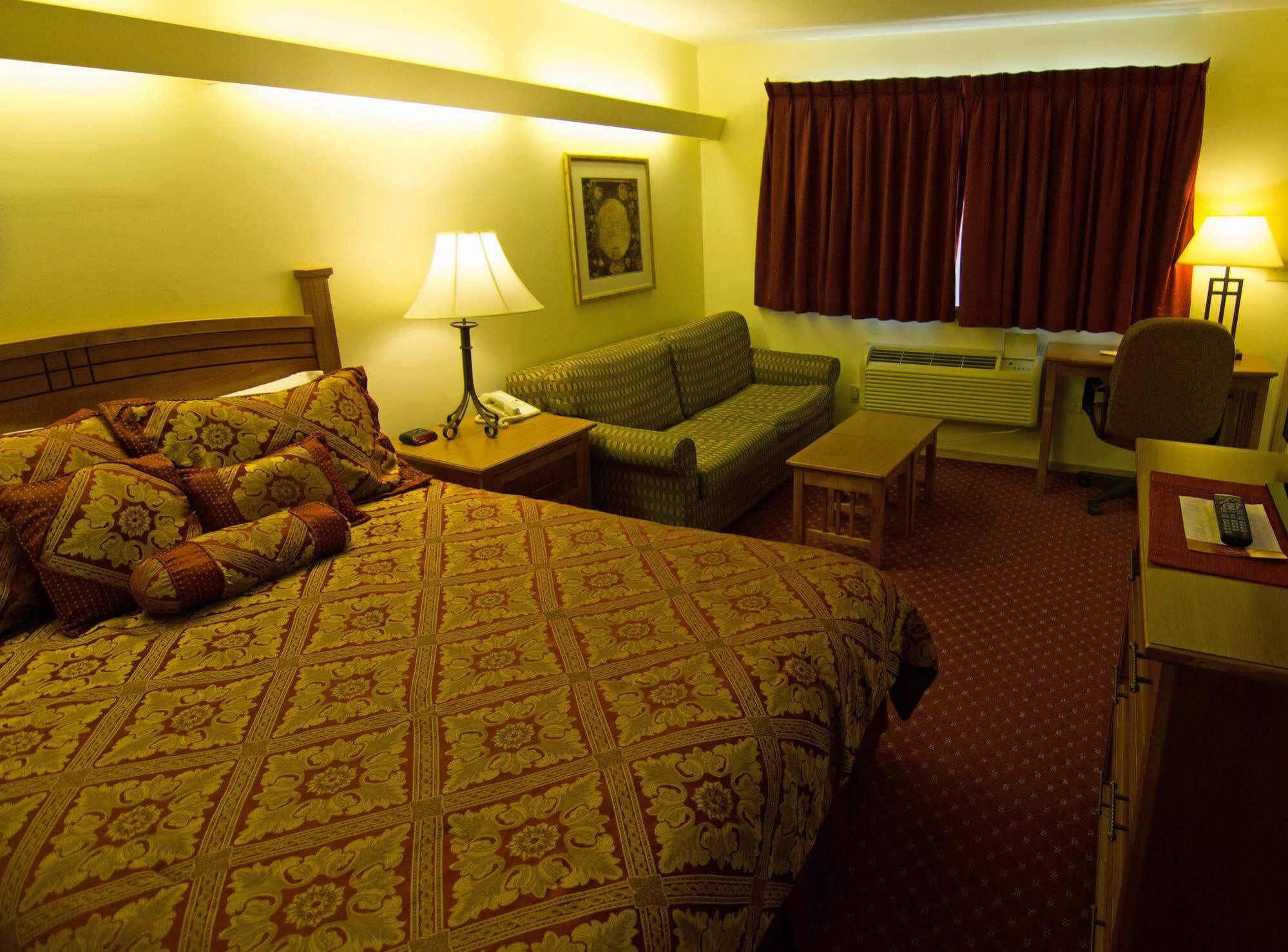 Shepherd Mountain Inn & Suites Pilot Knob Ngoại thất bức ảnh